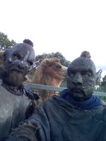 IMG-20190603-WA0043.jpg (124.1 KiB) 7226 mal betrachtet Weils immer schön ist die Maske am Kopf zu sehen, hier ein altes Bild